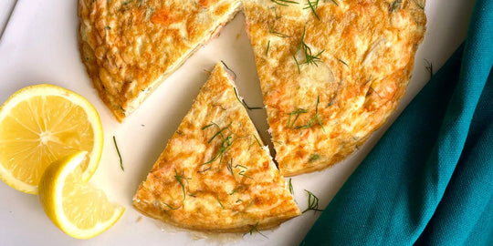 Salmon and dill frittata with lemon slices